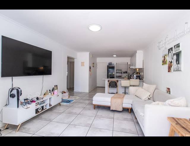 2 BEDROOM APARTMENT FOR SALE IN PLUMSTEAD